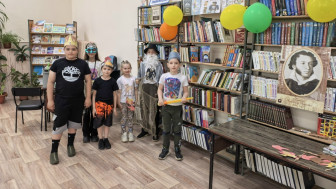 Литературный лабиринт  «Сказки у ветвистого дуба», посвящённый Пушкинскому дню и Дню русского языка.